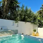 Villa The Inora