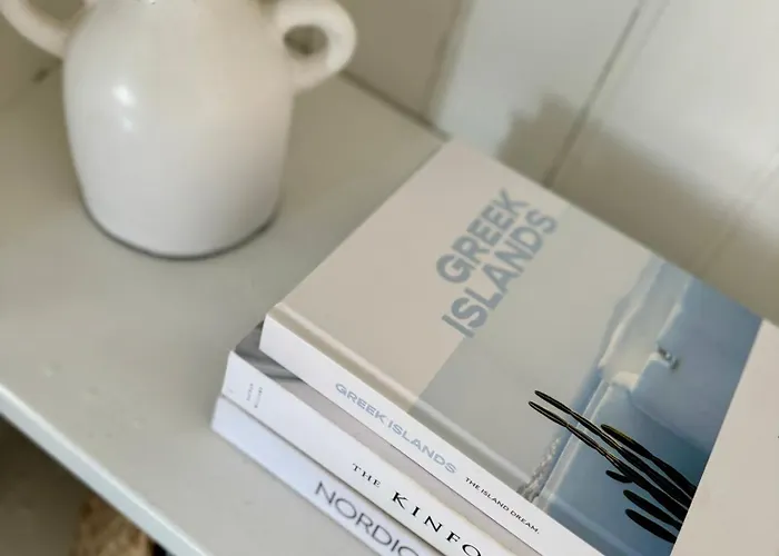 The Inora * Marathos (Thessaly)