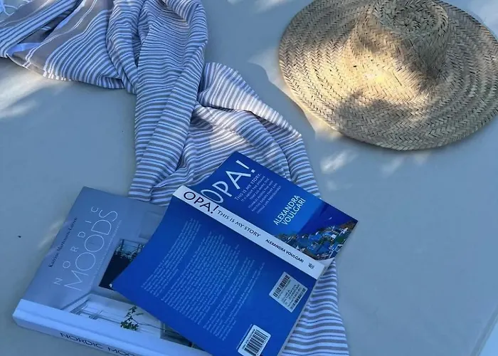 The Inora Vila Marathos (Thessaly)